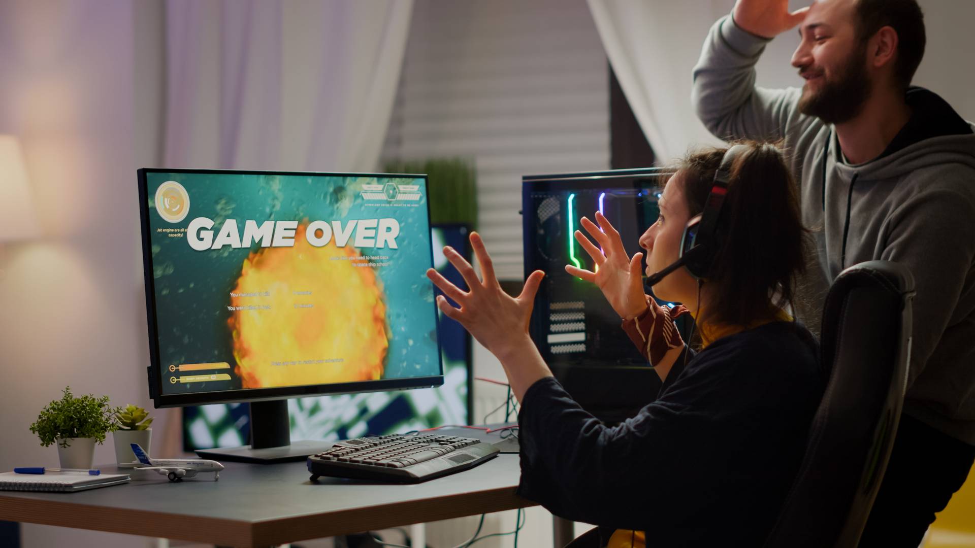 How to Implement Real-Time Battle Mode with Low Latency?